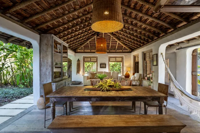 Casa Império, Quadrado